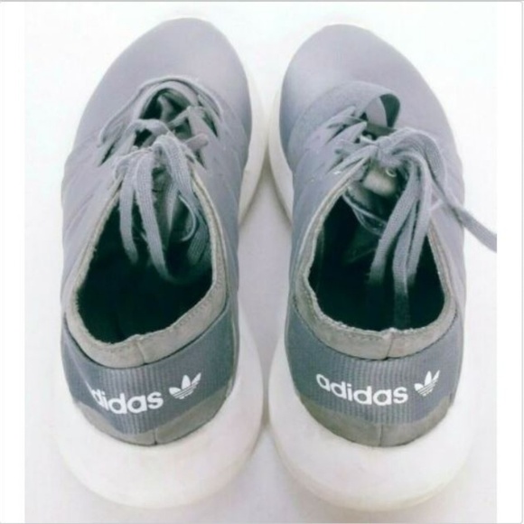 Adidas Women's Tubular Viral Lace Up Sneaker Shoe 9M - Picture 6 of 8